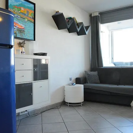 Apartment Avec Piscine, Parking Prive Et Loggia - 4 Couchages, Cap D'agde - Fr-1-249-51 Agde